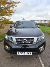 NISSAN NAVARA