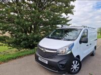 VAUXHALL VIVARO