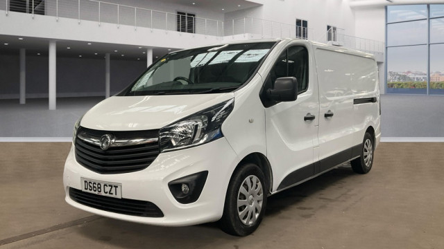 VAUXHALL VIVARO