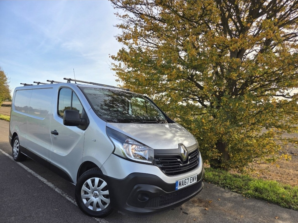 RENAULT TRAFIC