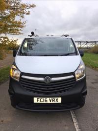 VAUXHALL VIVARO