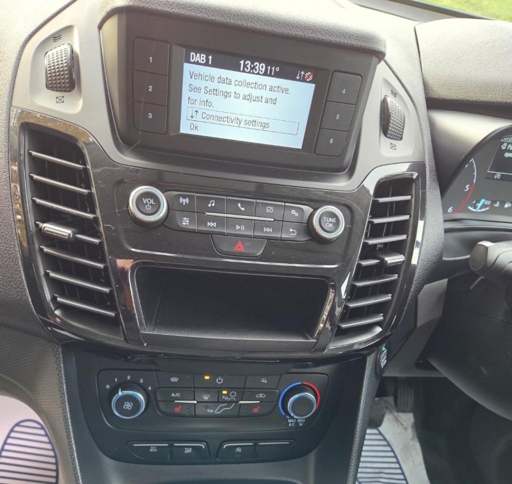 FORD TRANSIT CONNECT