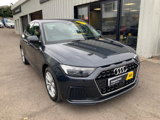 AUDI