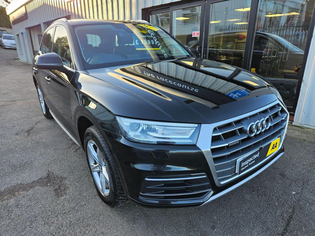 AUDI Q5