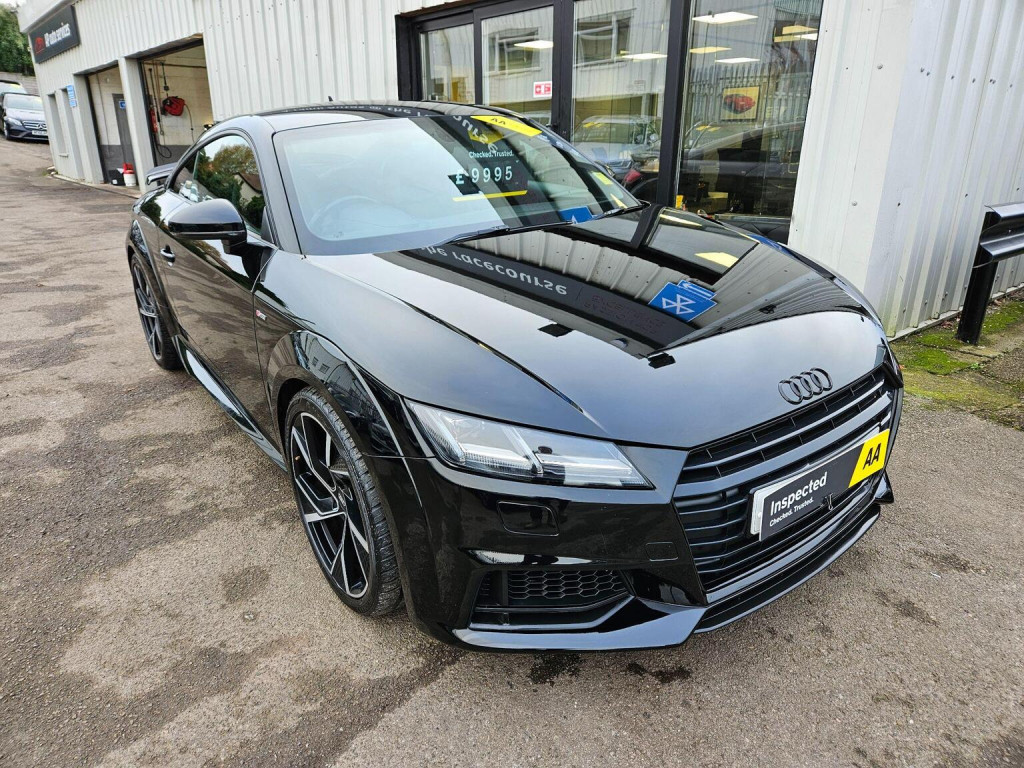 AUDI TT