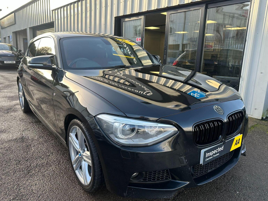 BMW 1 SERIES