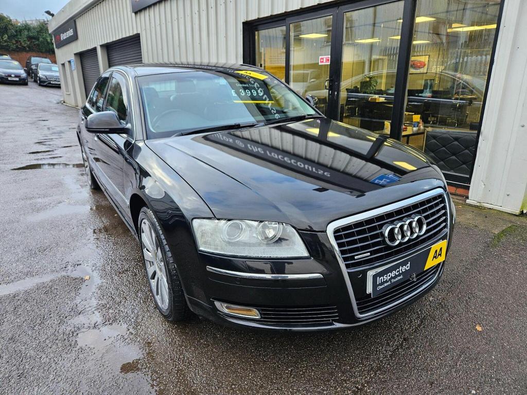 AUDI A8