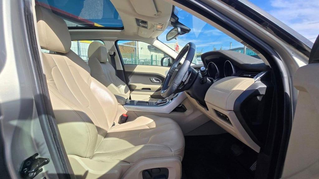 LAND ROVER RANGE ROVER EVOQUE