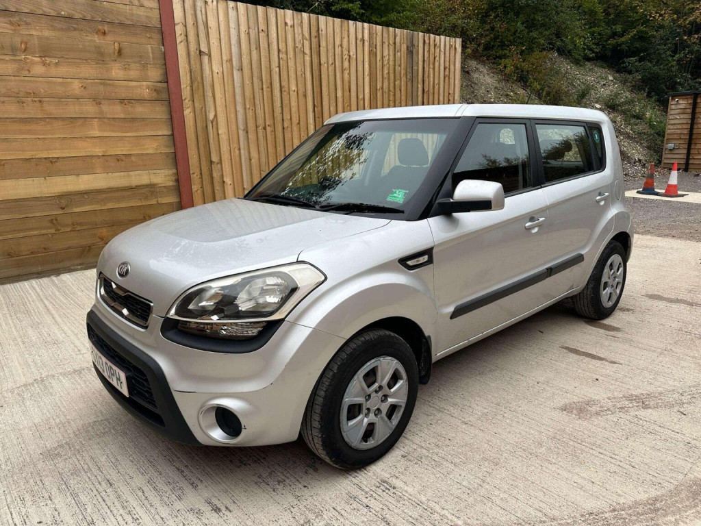 KIA SOUL