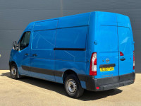 NISSAN INTERSTAR