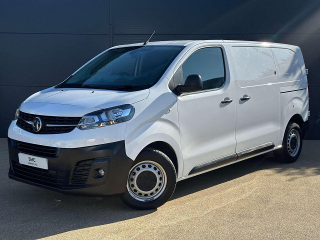 VAUXHALL VIVARO