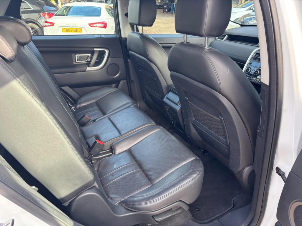 LAND ROVER DISCOVERY SPORT