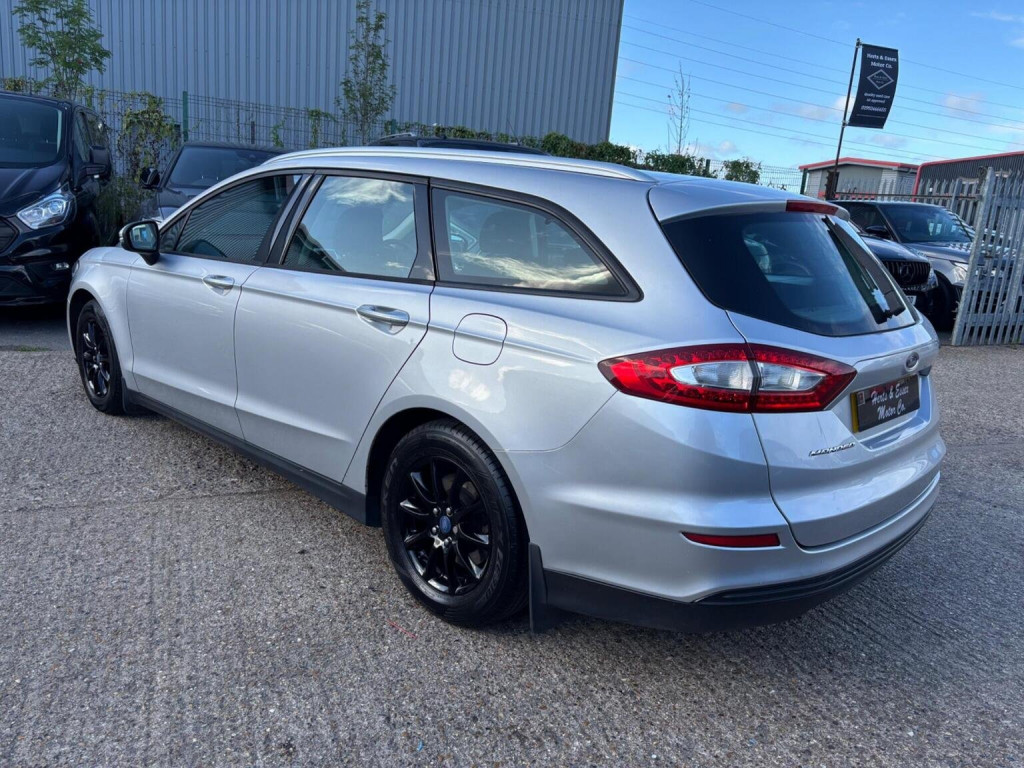FORD MONDEO
