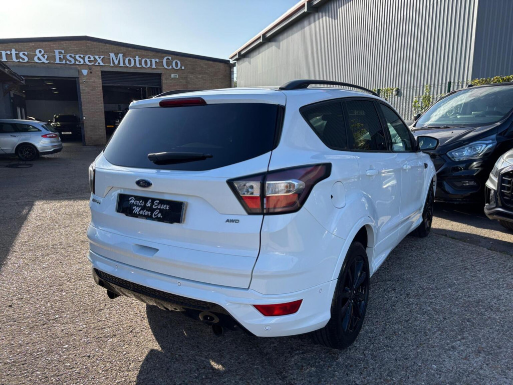 FORD KUGA