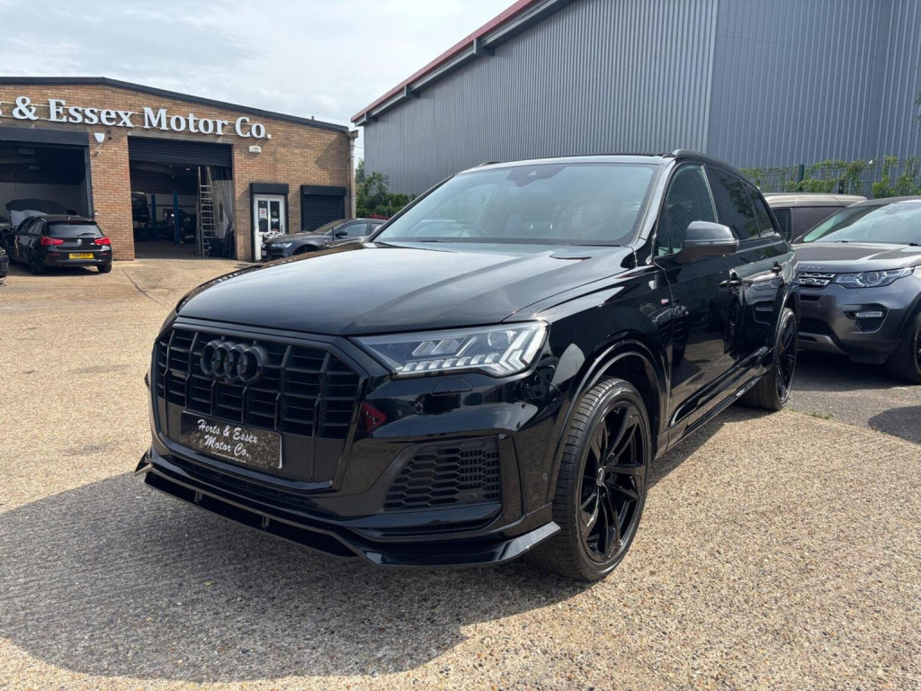 AUDI Q7