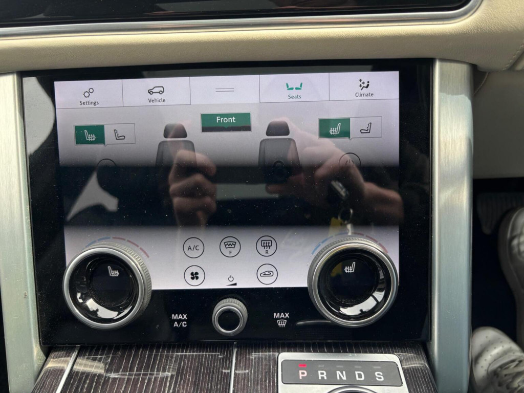 LAND ROVER RANGE ROVER