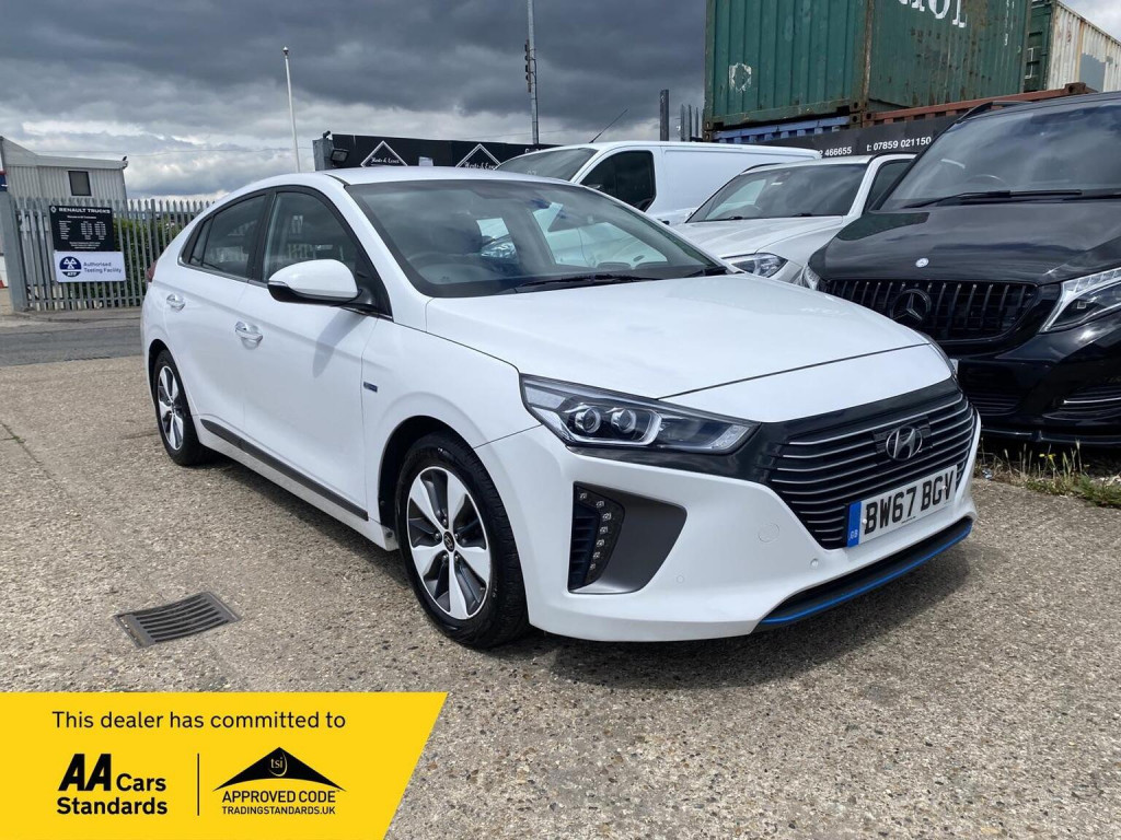 HYUNDAI IONIQ