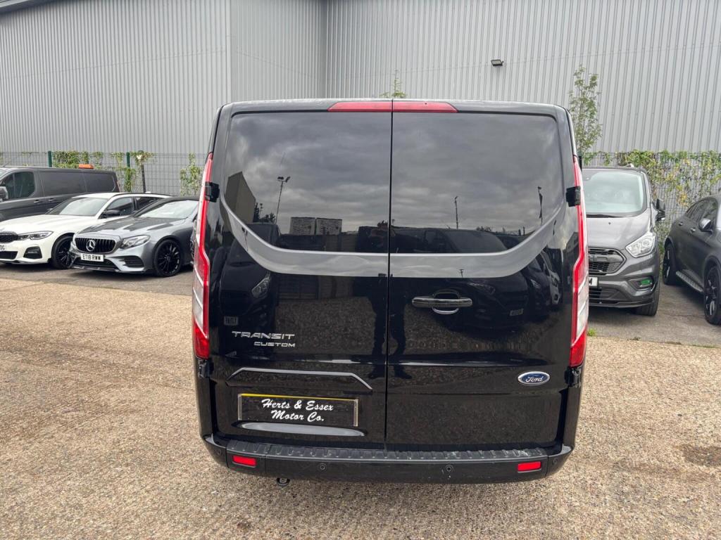 FORD TRANSIT CUSTOM
