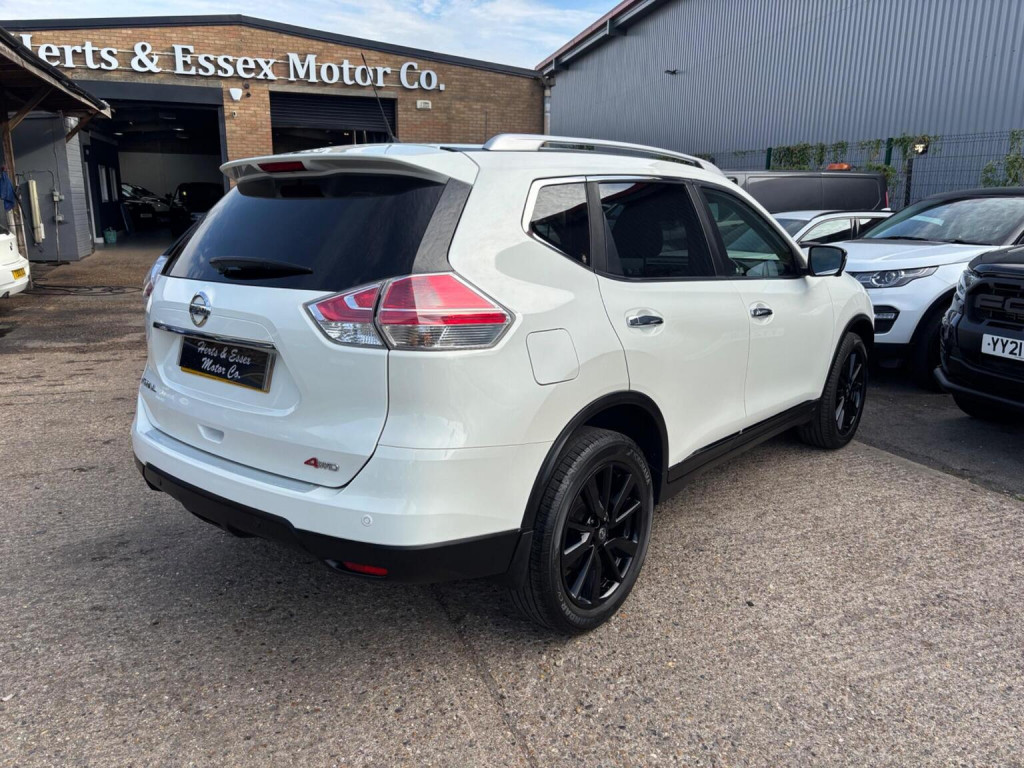 NISSAN X-TRAIL