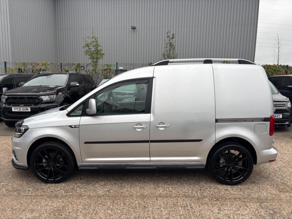 VOLKSWAGEN CADDY
