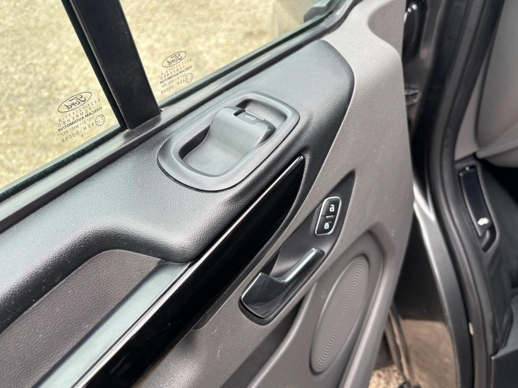 FORD TRANSIT CUSTOM