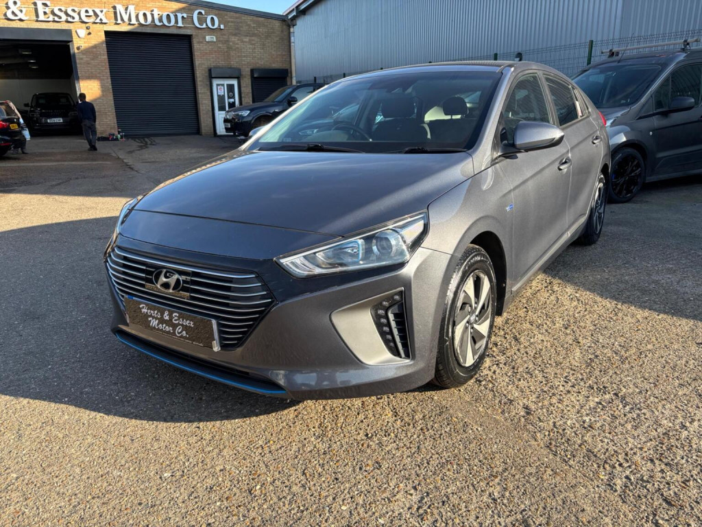 HYUNDAI IONIQ
