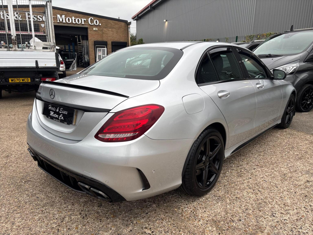 MERCEDES-BENZ C CLASS