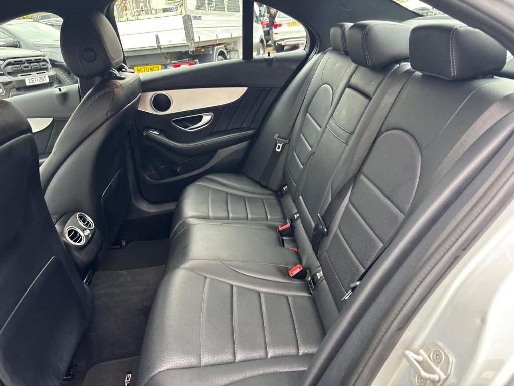 MERCEDES-BENZ C CLASS