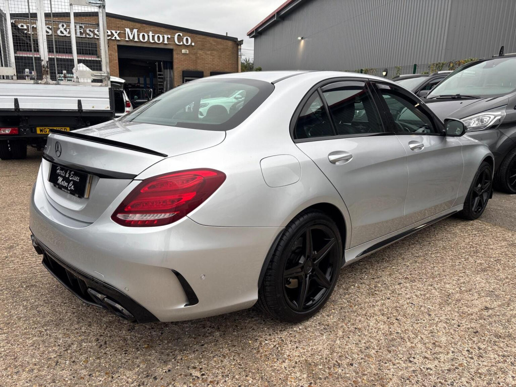 MERCEDES-BENZ C CLASS