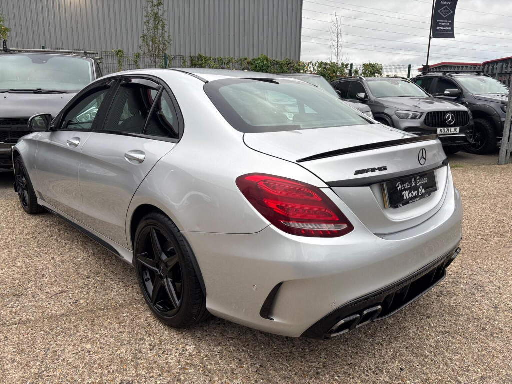 MERCEDES-BENZ C CLASS