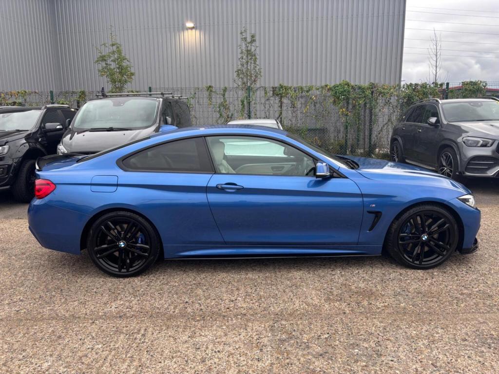 BMW 4 SERIES