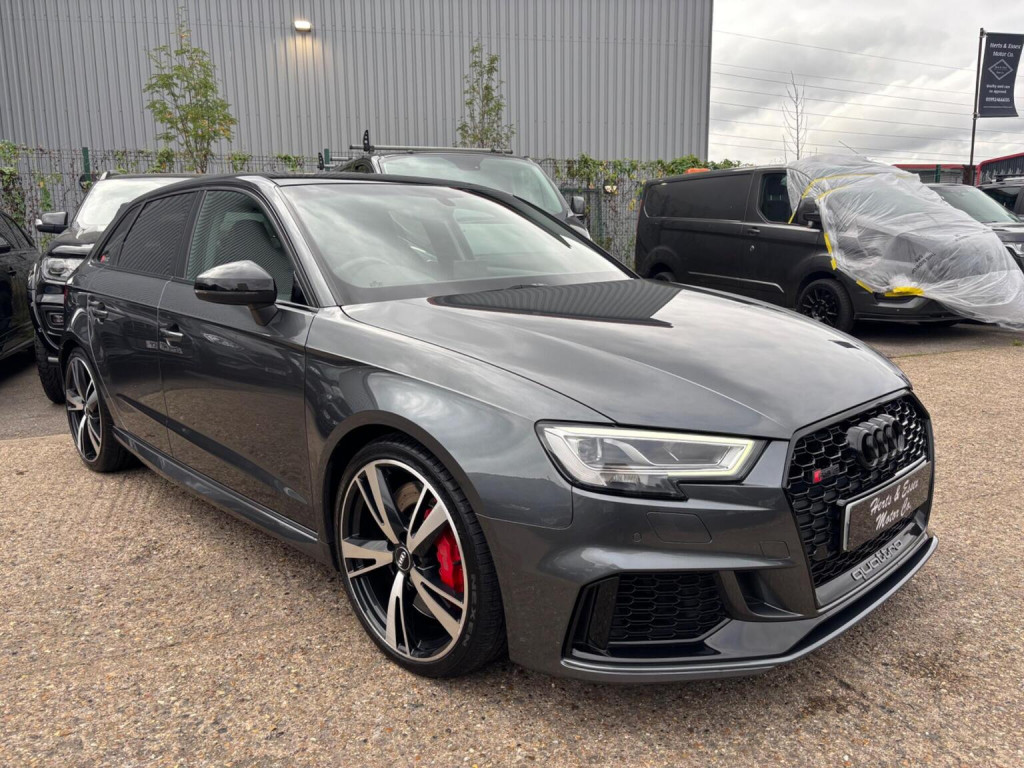 AUDI RS3