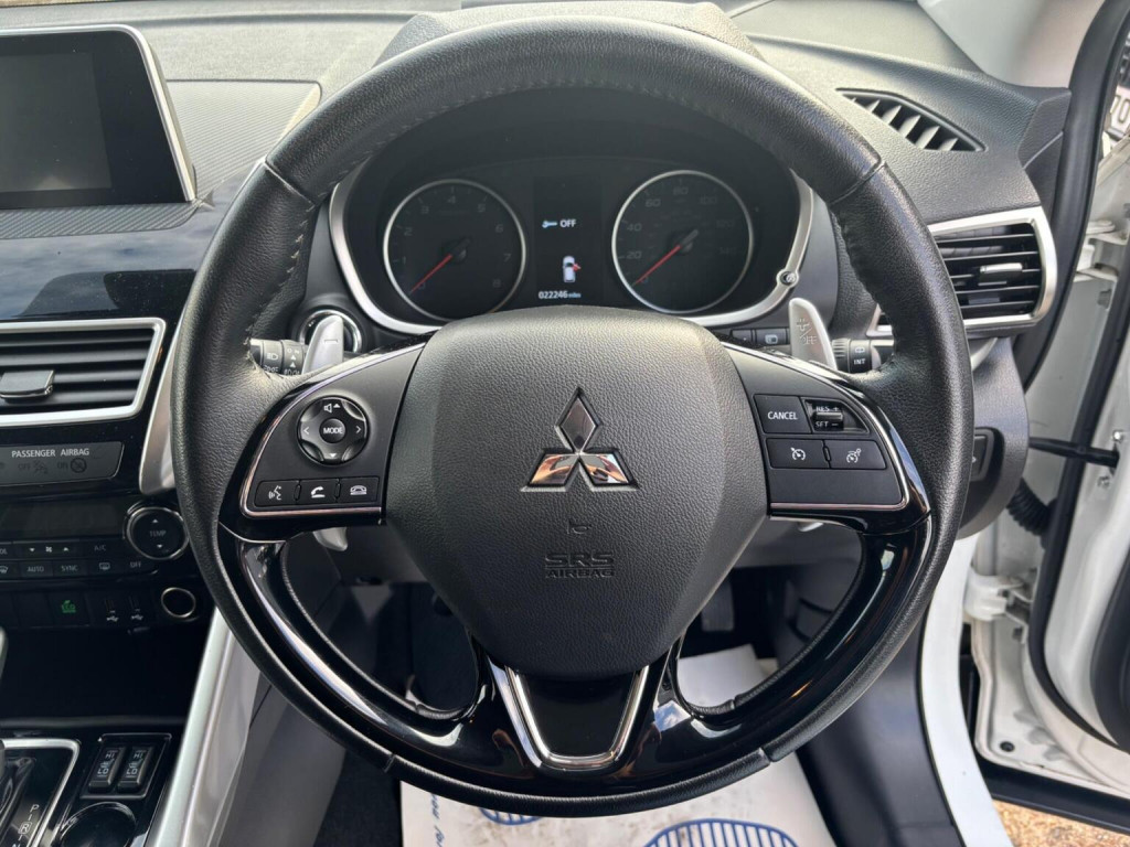 MITSUBISHI ECLIPSE CROSS