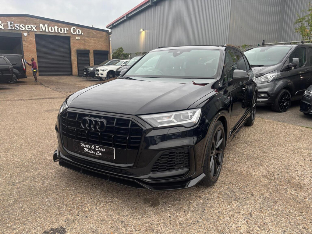 AUDI Q7