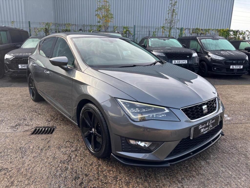 SEAT LEON