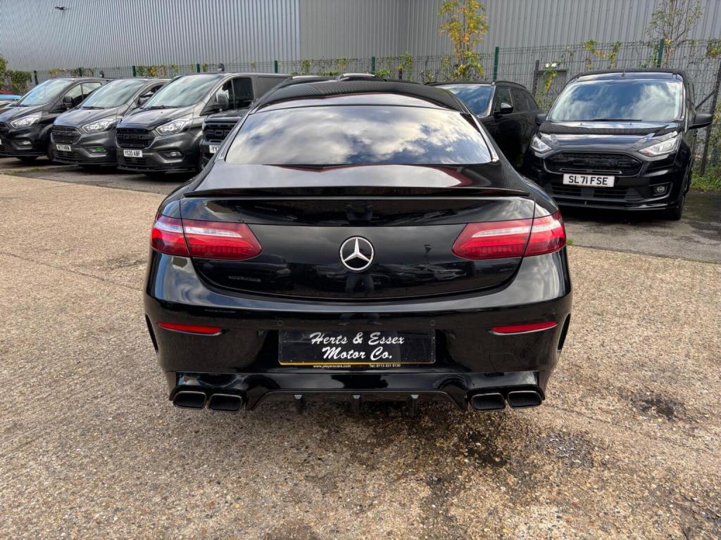 MERCEDES-BENZ E CLASS