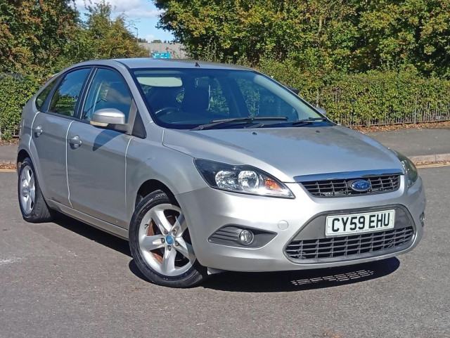 FORD FOCUS 1.6 Zetec 5dr