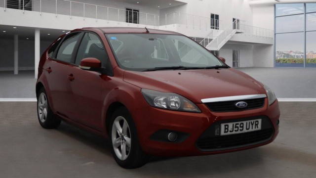 FORD FOCUS 1.6 Zetec 5dr