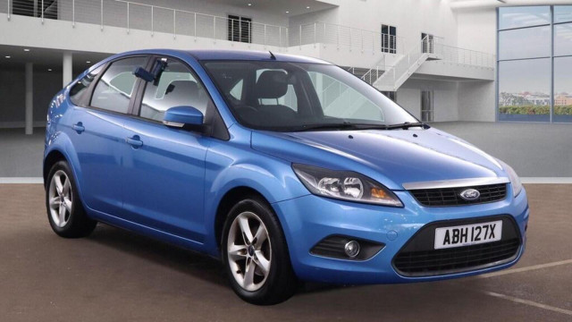 FORD FOCUS 1.6 Zetec 5dr