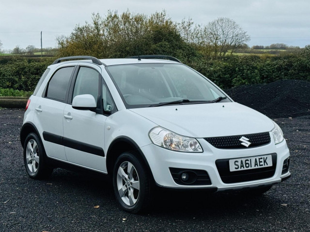 SUZUKI SX4 1.6 SZ5 4Grip Euro 5 5dr