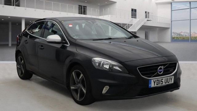 VOLVO V40 1.6 T2 R-Design Euro 5 (s/s) 5dr