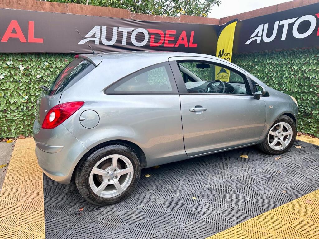 VAUXHALL CORSA
