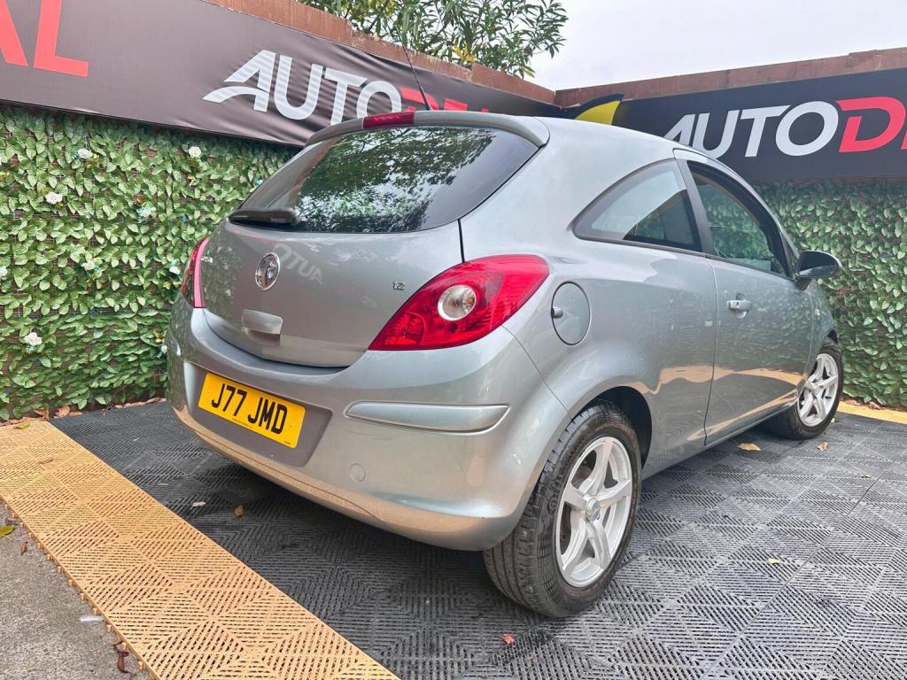 VAUXHALL CORSA