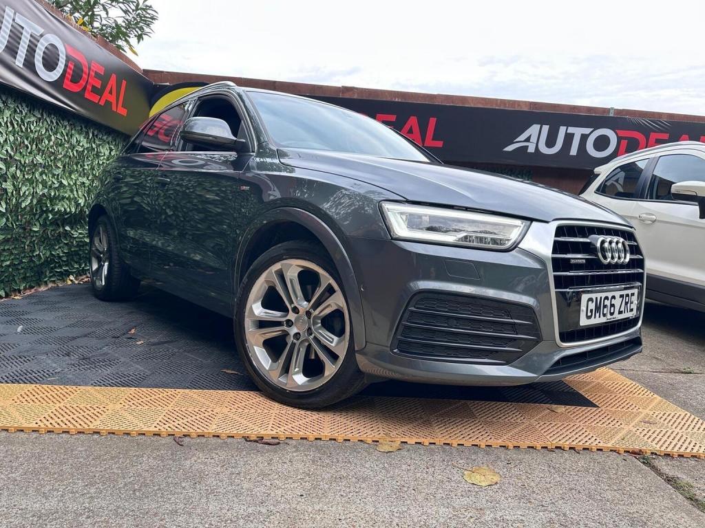 AUDI Q3