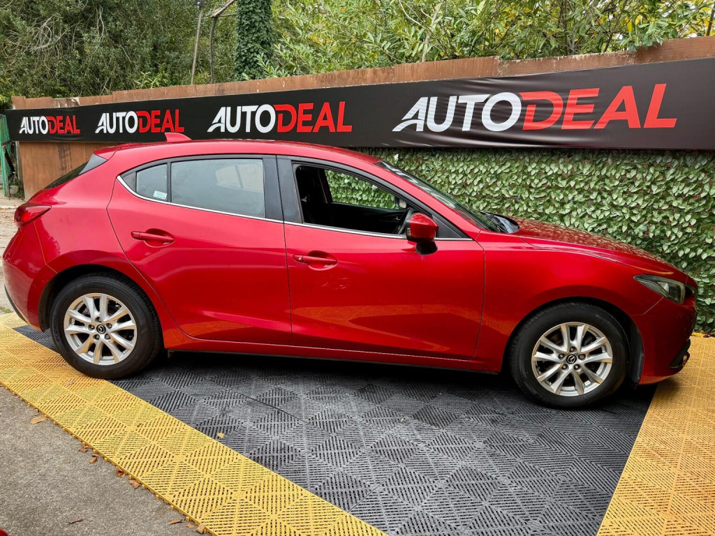 MAZDA MAZDA3