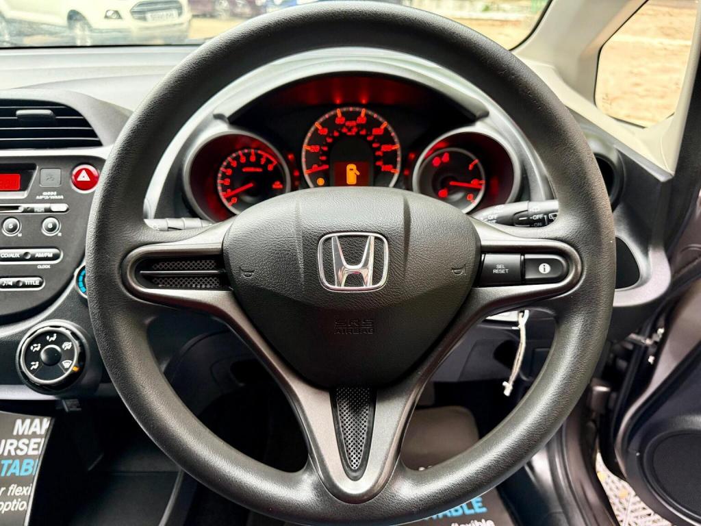 HONDA JAZZ