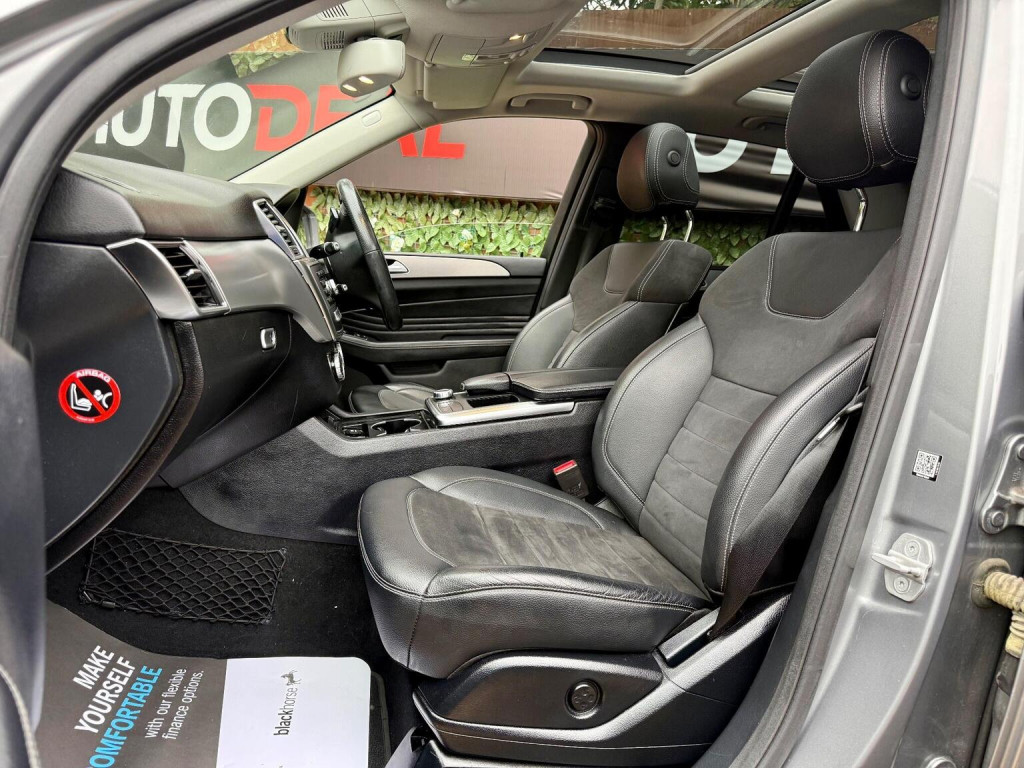 MERCEDES-BENZ M CLASS