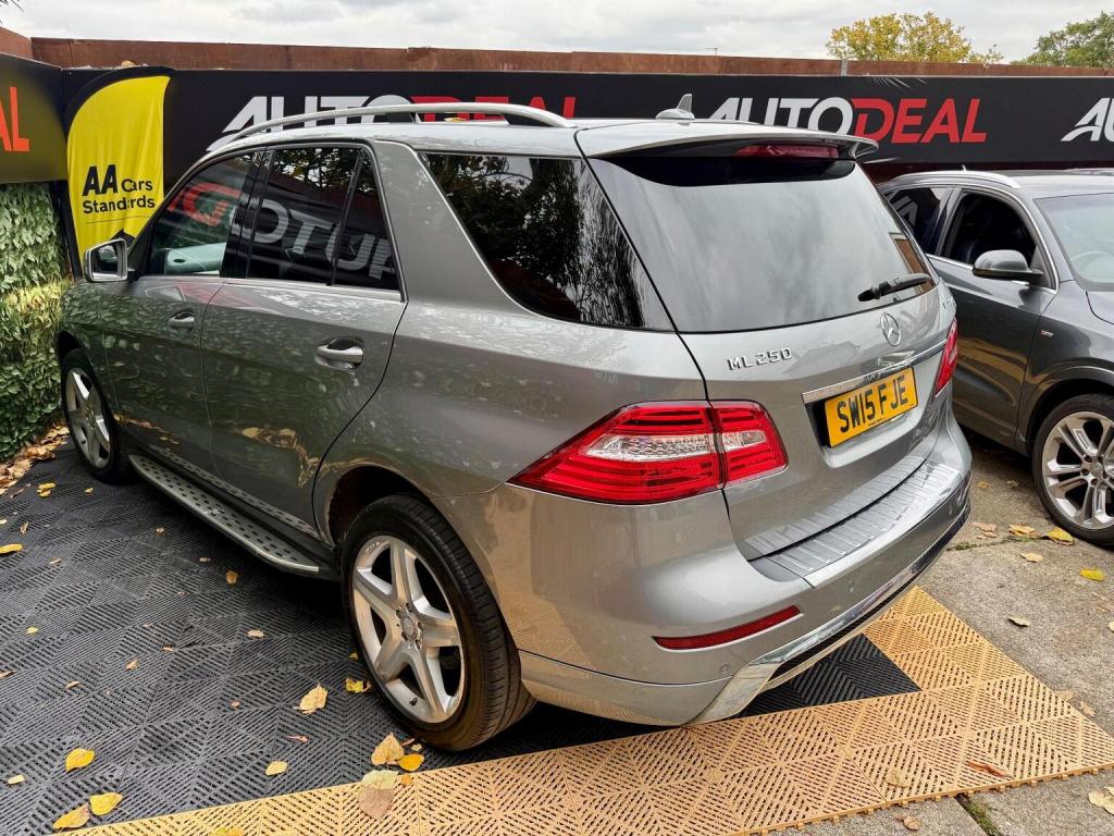 MERCEDES-BENZ M CLASS