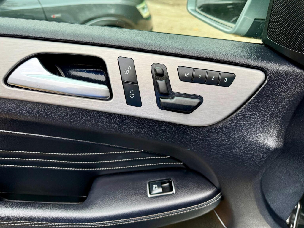 MERCEDES-BENZ M CLASS