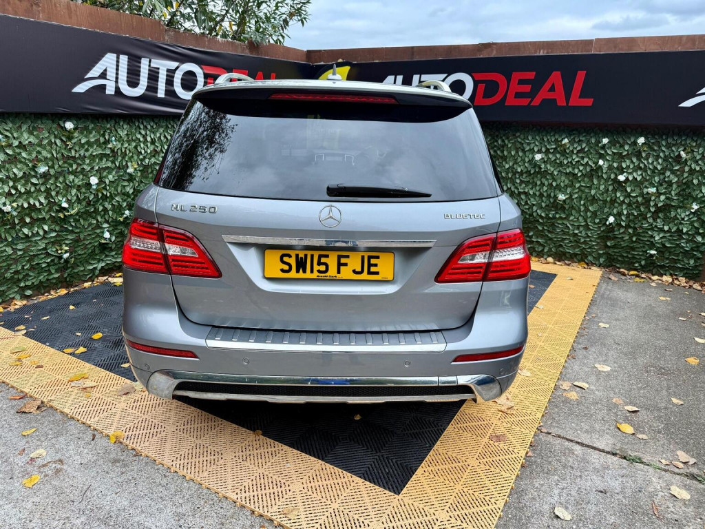 MERCEDES-BENZ M CLASS